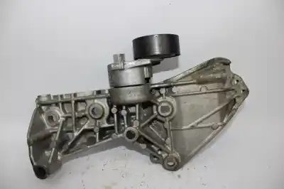 Pezzo di ricambio per auto di seconda mano SUPPORTO ALTERNATORE per MERCEDES-BENZ CITAN (W415) FURGON  Riferimenti OEM IAM 8200669494  