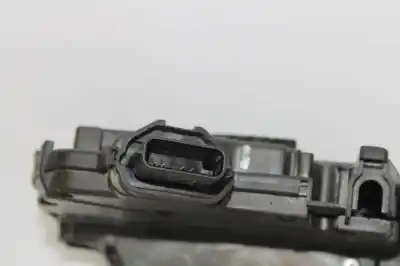 Автозапчастина б/у ЗАМОК ЗАДНЬОГО ПРАВОГО ДВЕРЯ для RENAULT CLIO V (B7_)  Посилання на OEM IAM 825007311R  