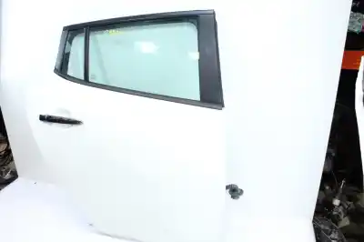 İkinci el araba yedek parçası ARKA SAG KAPI için NISSAN LEAF  OEM IAM referansları   