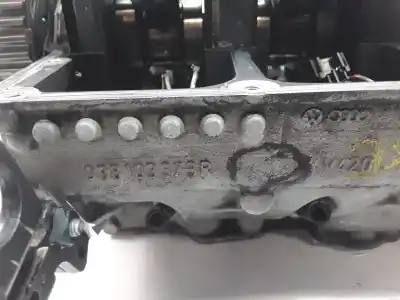 Pezzo di ricambio per auto di seconda mano testata motore per audi a3 (8p) 1.9 tdi attraction 105 cv / 77 kw riferimenti oem iam 038103373r  