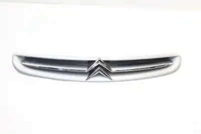 İkinci el araba yedek parçası ÖN IZGARA için CITROEN XSARA PICASSO  OEM IAM referansları 9631507477  2456S010