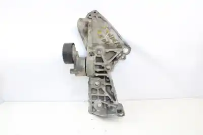 Pezzo di ricambio per auto di seconda mano SUPPORTO ALTERNATORE per RENAULT CLIO III  Riferimenti OEM IAM 8200669494  