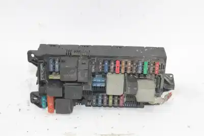 Pezzo di ricambio per auto di seconda mano scatola relè/fusibili per mercedes-benz clase e (w124) berlina 200 e / e 200 (124.019) riferimenti oem iam 0025458701  