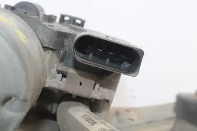 Peça sobressalente para automóvel em segunda mão motor do limpa para brisas por ford s-max (ca1) trend (03.2010->) 146 cv / 107 kw referências oem iam 6m2117508bd