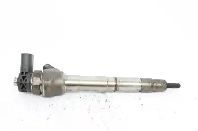 Second-hand car spare part INJECTOR for AUDI A3 (8V)  OEM IAM references 04L130277AD  