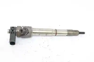 Second-hand car spare part injector for audi a3 (8v) 1.6 tdi 110 cv / 81 kw oem iam references 04l130277ad  