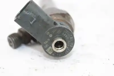 Second-hand car spare part INJECTOR for AUDI A3 (8V)  OEM IAM references 04L130277AD  