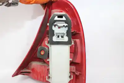 Автозапчасти б/у левый задний фонарь за renault clio ii fase ii (b/cb0) 1.2 ссылки oem iam 8200071413  