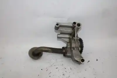 Pièce détachée automobile d'occasion POMPE À HUILE pour VOLKSWAGEN PASSAT BERLINA (3C2)  Références OEM IAM 038115105C  