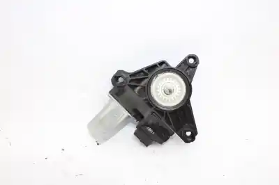 Peça sobressalente para automóvel em segunda mão MOTOR ELEVADOR VIDRO TRASEIRO DIREITO por MERCEDES-BENZ CLASE C (W205) LIM.  Referências OEM IAM A2139060602  