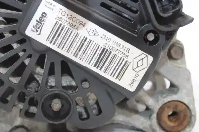 Автозапчастина б/у генератор для dacia duster laureate 4x2 посилання на oem iam 231003831r  