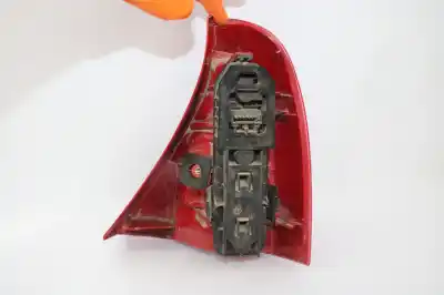 Second-hand car spare part left tailgate light for renault clio ii fase i (b/cbo) 1.9 d alize oem iam references   