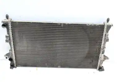 Автозапчастина б/у водяний радіатор для renault laguna ii (bg0) authentique 101 cv / 74 kw посилання на oem iam 8200008764c