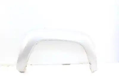 Tweedehands auto-onderdeel rechts voor spatbord voor jeep cherokee (kj) 2.5 crd 4x4 oem iam-referenties 5gh00trm