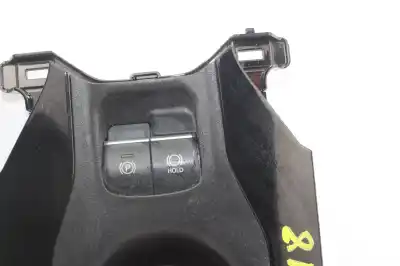 Peça sobressalente para automóvel em segunda mão cinzeiro por toyota corolla (e21) hybrid active referências oem iam 5562602060  