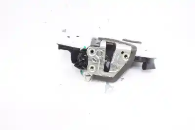 Second-hand car spare part front right door lock for toyota corolla (e21) hybrid active oem iam references   