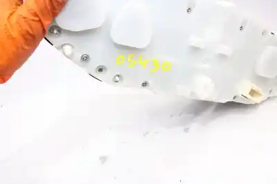 Peça sobressalente para automóvel em segunda mão quadrante por peugeot 208 style referências oem iam 9813848780  