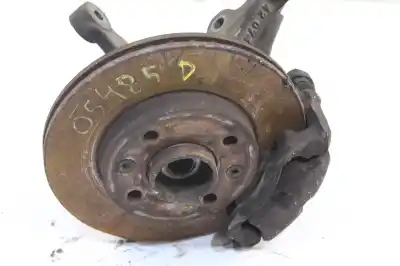 Second-hand car spare part front right knuckle for renault clio ii fase i (b/cbo) 1.9 d alize oem iam references   