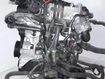 Peça sobressalente para automóvel em segunda mão motor completo por volkswagen golf vii lim. motor 2.0 ltr. - 110 kw tdi referências oem iam crb  