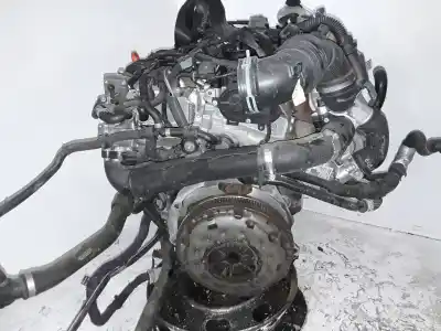 Peça sobressalente para automóvel em segunda mão motor completo por volkswagen golf vii lim. motor 2.0 ltr. - 110 kw tdi referências oem iam crb  