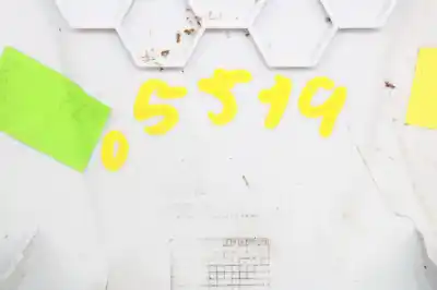 Second-hand car spare part interior light for opel crossland x selective oem iam references 39194309  