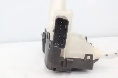 Second-hand car spare part left front door lock for opel crossland x selective oem iam references psa146095