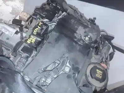 Pezzo di ricambio per auto di seconda mano motore completo per land rover range rover velar velar r-dynamic 250 cv / 184 kw riferimenti oem iam pt204  