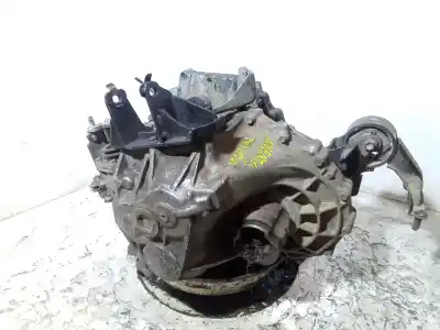 Tweedehands auto-onderdeel VERSNELLINGSBAK voor TOYOTA AVENSIS BERLINA (T25)  OEM IAM-referenties AYB1E  