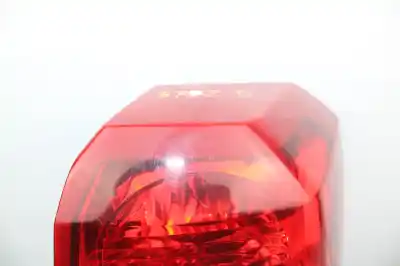 Tweedehands auto-onderdeel rechter achterlamp voor dodge caliber s oem iam-referenties dom320078b