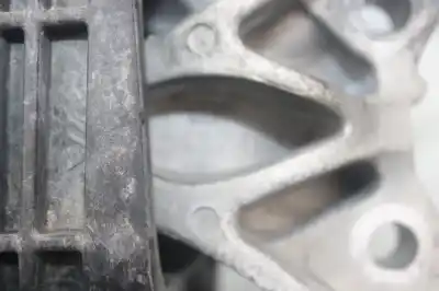 Second-hand car spare part engine support for peugeot 2008 (p1) active oem iam references 243248  