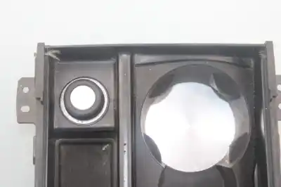 Автозапчасти б/у пепельница за land rover range rover evoque 2.0 td4 cat ссылки oem iam 08259005  