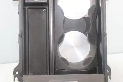 Автозапчасти б/у пепельница за land rover range rover evoque 2.0 td4 cat ссылки oem iam 08259005  