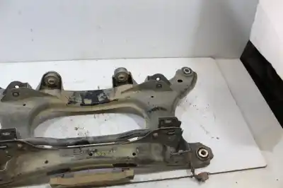 Автозапчастина б/у задня вісь для land rover range rover evoque 2.0 td4 cat посилання на oem iam gj3217f011cb  