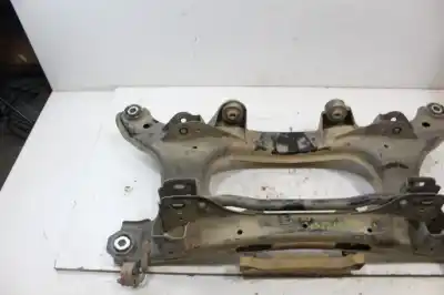 Автозапчастина б/у задня вісь для land rover range rover evoque 2.0 td4 cat посилання на oem iam gj3217f011cb  