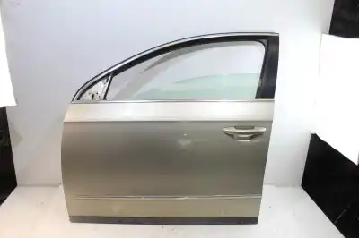 Recambio de automóvil de segunda mano de PUERTA DELANTERA IZQUIERDA para VOLKSWAGEN PASSAT BERLINA (312)  referencias OEM IAM   