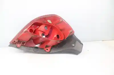 Second-hand car spare part right tailgate light for renault clio iii emotion oem iam references   