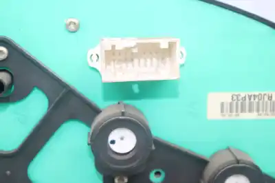 Peça sobressalente para automóvel em segunda mão quadrante por peugeot 206 berlina 1.4 hdi referências oem iam 9648836580  