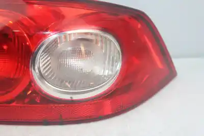 Автозапчастина б/у правий ліхтар для renault laguna ii (bg0) * посилання на oem iam e204031  