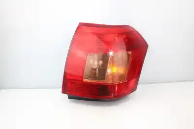 Second-hand car spare part left tailgate light for toyota corolla (e12) 2.0 d-4d linea luna berlina oem iam references   