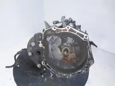 Second-hand car spare part gearbox for opel astra j sports tourer (p10) 1.7 cdti (35) oem iam references m32  