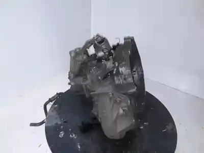 Second-hand car spare part gearbox for opel astra j sports tourer (p10) 1.7 cdti (35) oem iam references m32  