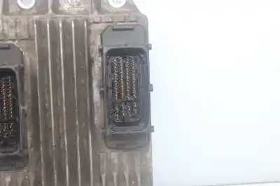 Peça sobressalente para automóvel em segunda mão CENTRALINA DE MOTOR UCE por OPEL MERIVA  Referências OEM IAM 8980003220  