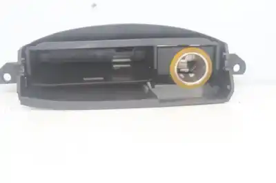 Автозапчасти б/у пепельница за renault megane i scenic (ja0) 1.6 16v kaleido 107 cv / 79 kw ссылки oem iam 7700847578   Автозапчасти б/у пепельница за renault megane i scenic (ja0) 1.6 16v kaleido 107 cv / 79 kw ссылки oem iam 7700847578