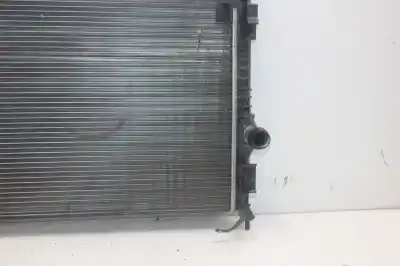 Автозапчастина б/у водяний радіатор для citroen c4 picasso attraction посилання на oem iam 9673628780  