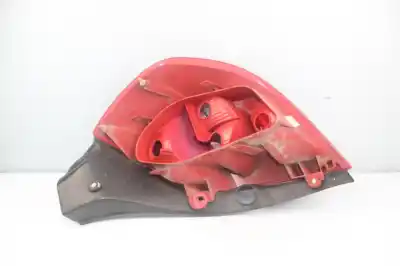 Second-hand car spare part left tailgate light for renault clio iii authentique oem iam references 89035079  