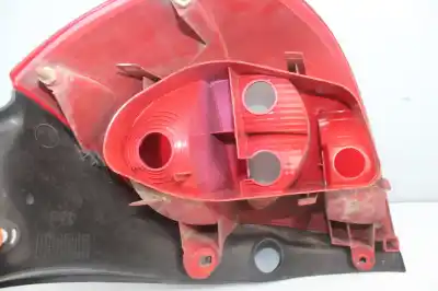 Second-hand car spare part left tailgate light for renault clio iii authentique oem iam references 89035079  