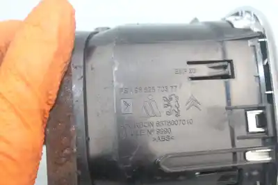 Pezzo di ricambio per auto di seconda mano griglia di aerazione per citroen c3 picasso (sh_) 1.6 bluehdi 100 riferimenti oem iam 9682570377  