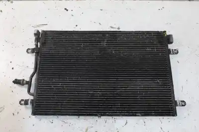 Peça sobressalente para automóvel em segunda mão condensador / radiador de ar condicionado por audi a4 berlina (8e) 2.0 16v tfsi referências oem iam 