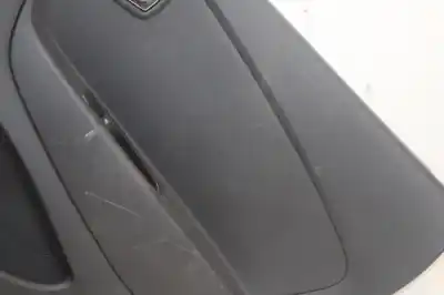 Pezzo di ricambio per auto di seconda mano rivestimento porta anteriore destro per renault captur adventure riferimenti oem iam 829a08594r  