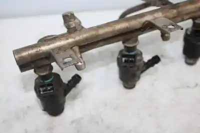 Peça sobressalente para automóvel em segunda mão RÉGUA / RAMPA DE INJETORES por BMW SERIE 3 BERLINA (E46)  Referências OEM IAM 1435910  